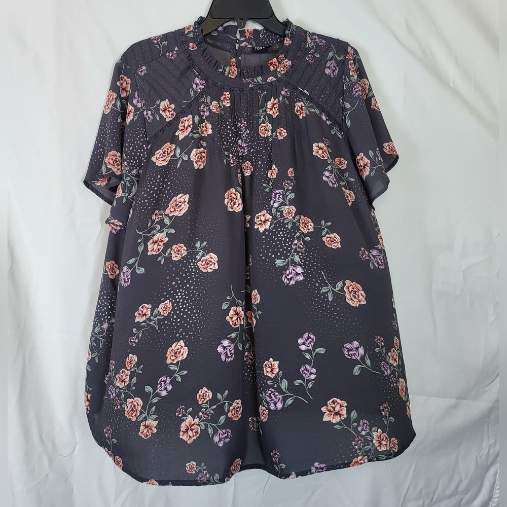 Torrid Gray Floral Georgette Lace Inset Short Sleeve Blouse Size 2 (18-20)